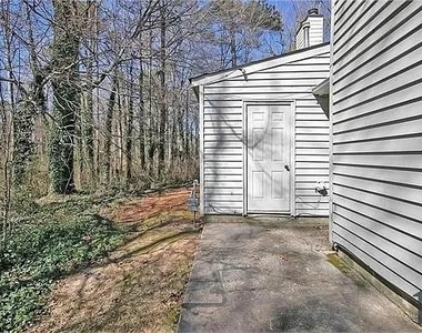 6447 River Park Drive - Photo Thumbnail 16