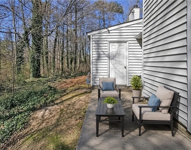 6447 River Park Drive - Photo Thumbnail 15