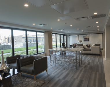 847 Chicago Avenue - Photo Thumbnail 11