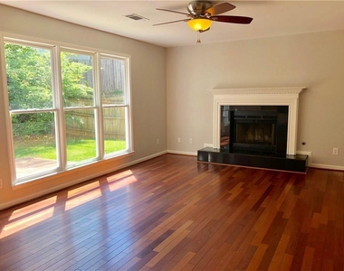 2102 Chatou Place Nw - Photo Thumbnail 14