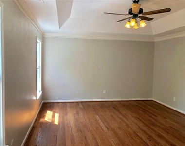 2102 Chatou Place Nw - Photo Thumbnail 16