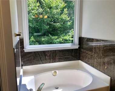 2102 Chatou Place Nw - Photo Thumbnail 18