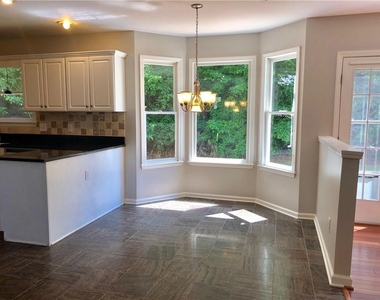 2102 Chatou Place Nw - Photo Thumbnail 8