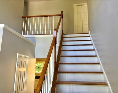 2102 Chatou Place Nw - Photo Thumbnail 15
