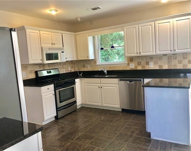 2102 Chatou Place Nw - Photo Thumbnail 10