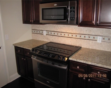 901 Abernathy Road - Photo Thumbnail 14