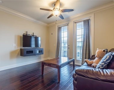 901 Abernathy Road - Photo Thumbnail 16