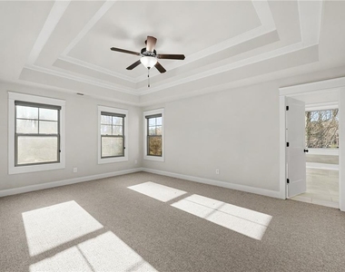 2439 Muirfield Place - Photo Thumbnail 19