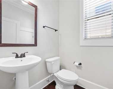 2439 Muirfield Place - Photo Thumbnail 30