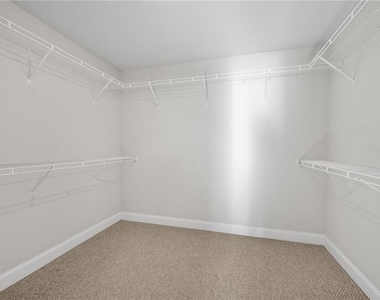 2439 Muirfield Place - Photo Thumbnail 27