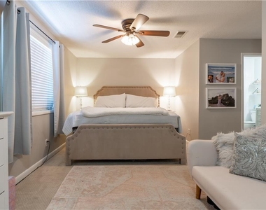 6900 Roswell Road - Photo Thumbnail 26