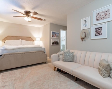 6900 Roswell Road - Photo Thumbnail 30