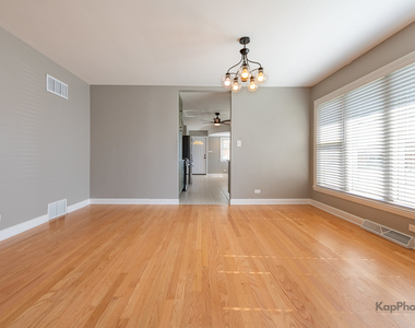 8500 W Carmen Avenue - Photo Thumbnail 6