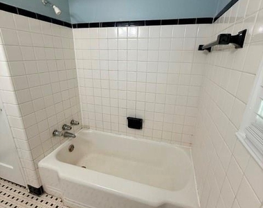 2005 Benson Avenue Se - Photo Thumbnail 16