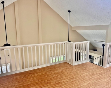 2802 Pine Valley Way Nw - Photo Thumbnail 10