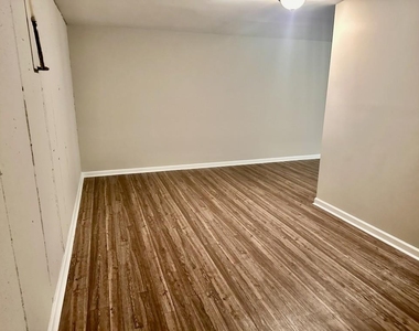 2290 Fairways Court - Photo Thumbnail 18