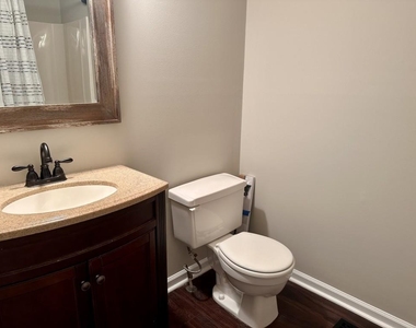 2290 Fairways Court - Photo Thumbnail 10