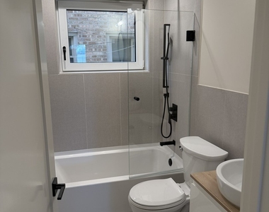 7701 W Marwood Avenue - Photo Thumbnail 9