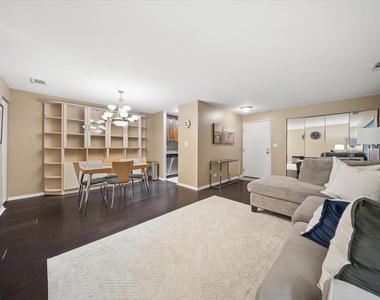 550 Vine Avenue - Photo Thumbnail 2