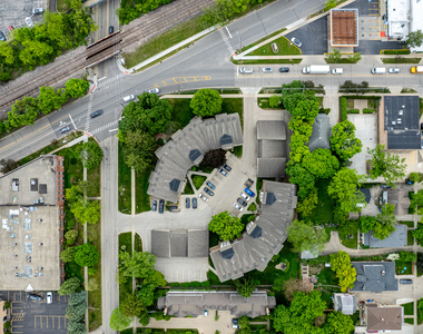 550 Vine Avenue - Photo Thumbnail 18