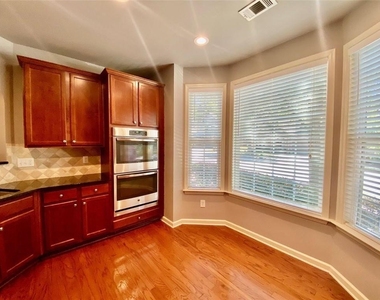 3322 Castleberry Village Drive - Photo Thumbnail 3