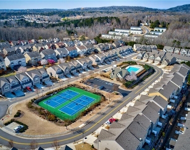 3322 Castleberry Village Drive - Photo Thumbnail 17