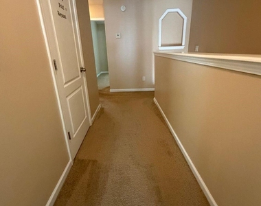 6959 Rogers Point - Photo Thumbnail 11