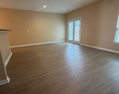 6959 Rogers Point - Photo Thumbnail 3