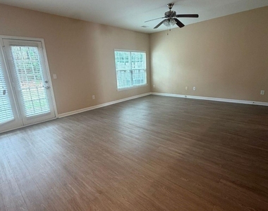 6959 Rogers Point - Photo Thumbnail 2