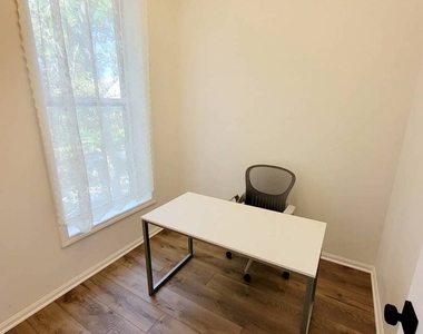 837 N Winchester Avenue - Photo Thumbnail 7