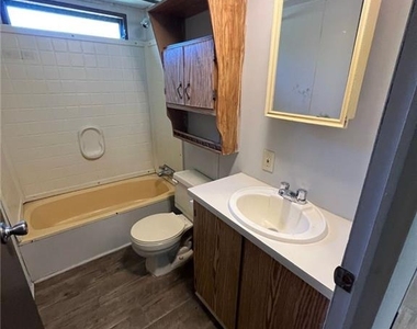 3700 Ash Drive - Photo Thumbnail 11