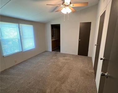 3700 Ash Drive - Photo Thumbnail 14