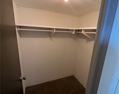 3700 Ash Drive - Photo Thumbnail 13