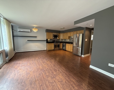 1044 Ontario Street - Photo Thumbnail 6