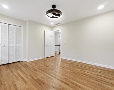 3731 Dunwoody Club Drive - Photo Thumbnail 19
