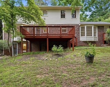 3731 Dunwoody Club Drive - Photo Thumbnail 28