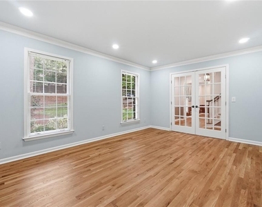 3731 Dunwoody Club Drive - Photo Thumbnail 2