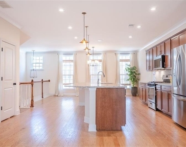 1059 Caruso Drive - Photo Thumbnail 1