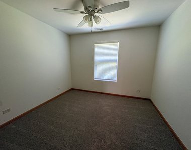 1453 Millbrook Drive - Photo Thumbnail 16