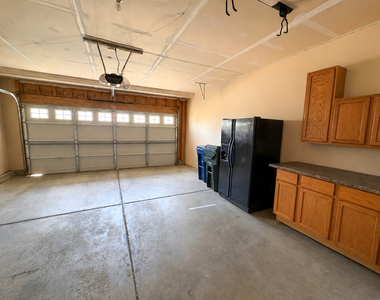 1453 Millbrook Drive - Photo Thumbnail 18