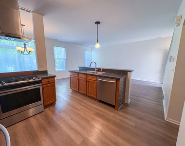 1453 Millbrook Drive - Photo Thumbnail 3