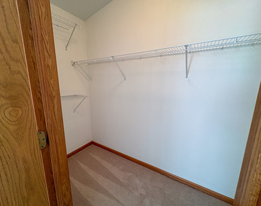 1453 Millbrook Drive - Photo Thumbnail 11