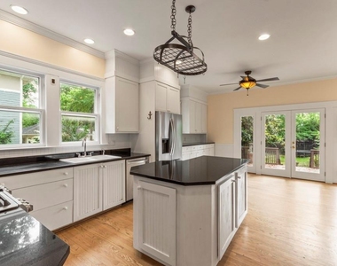 327 Adams Street - Photo Thumbnail 9
