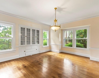 327 Adams Street - Photo Thumbnail 8