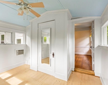 327 Adams Street - Photo Thumbnail 19