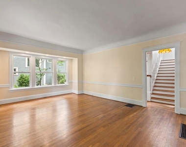 327 Adams Street - Photo Thumbnail 3
