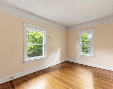 327 Adams Street - Photo Thumbnail 21