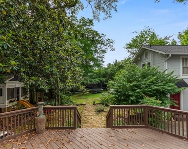 327 Adams Street - Photo Thumbnail 28