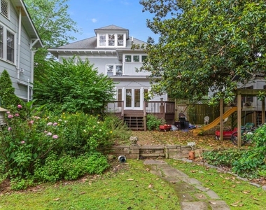 327 Adams Street - Photo Thumbnail 29
