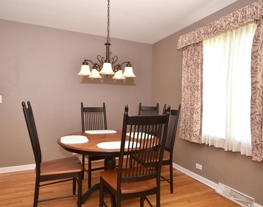 861 S Hawthorne Avenue - Photo Thumbnail 13